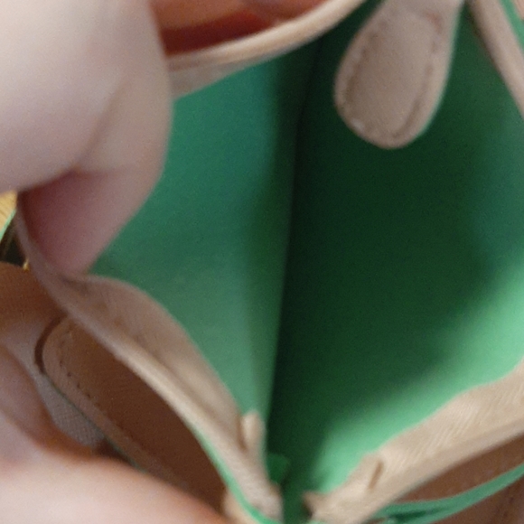 Signature Collection Bag - Picture 6 of 7